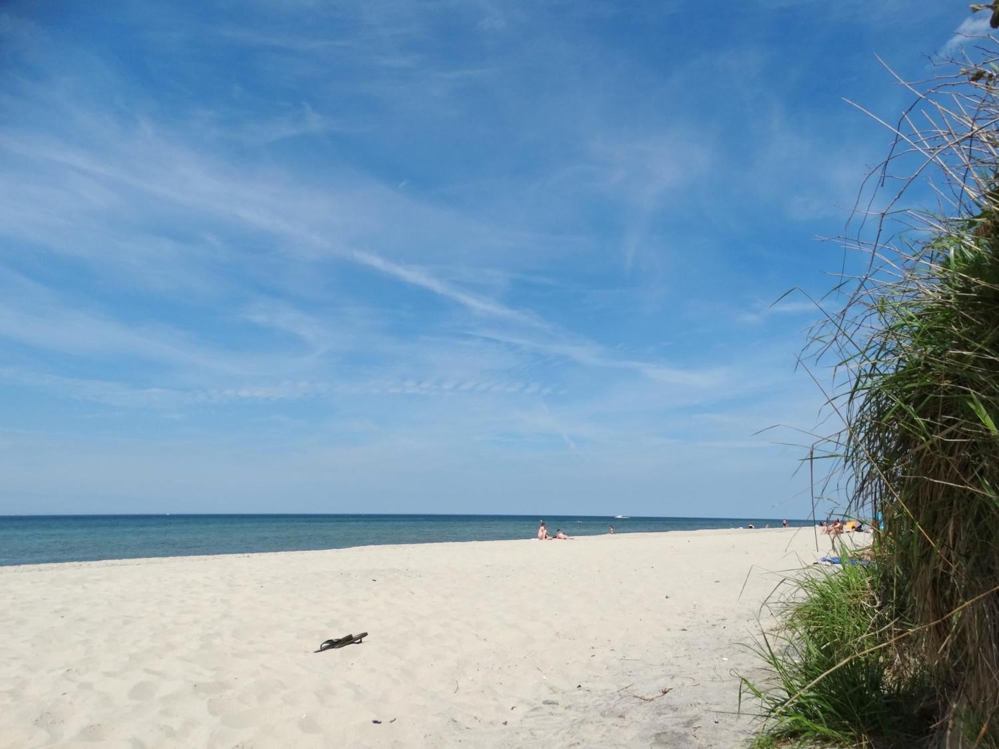 Strandnahe Ferienwohnung Ruegen Dranske Exterior photo